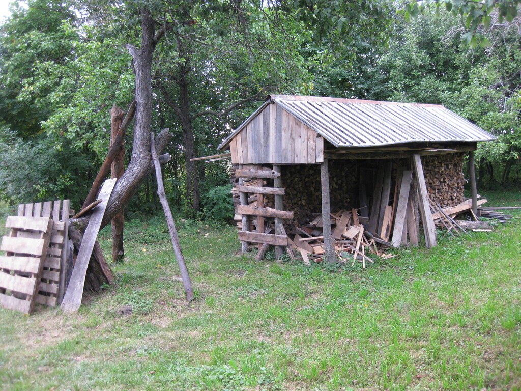 Сарай для дров